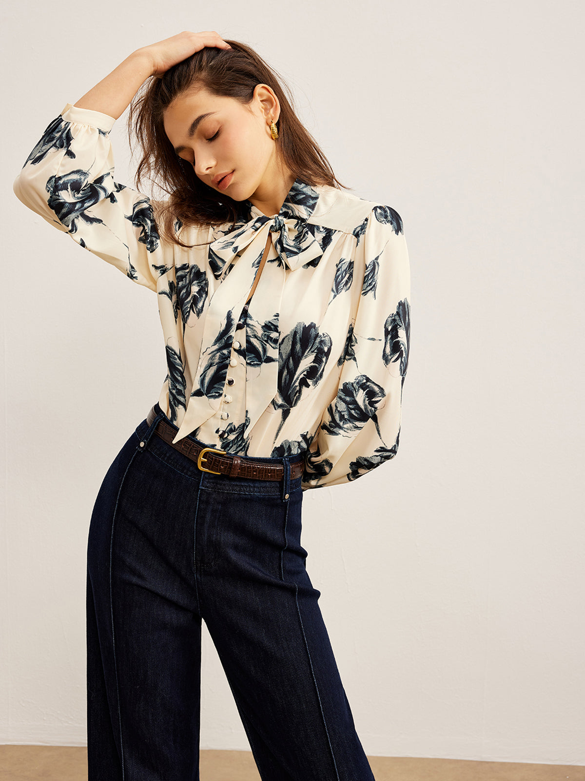 Boheme Printed Tie Neck Satin Bluz