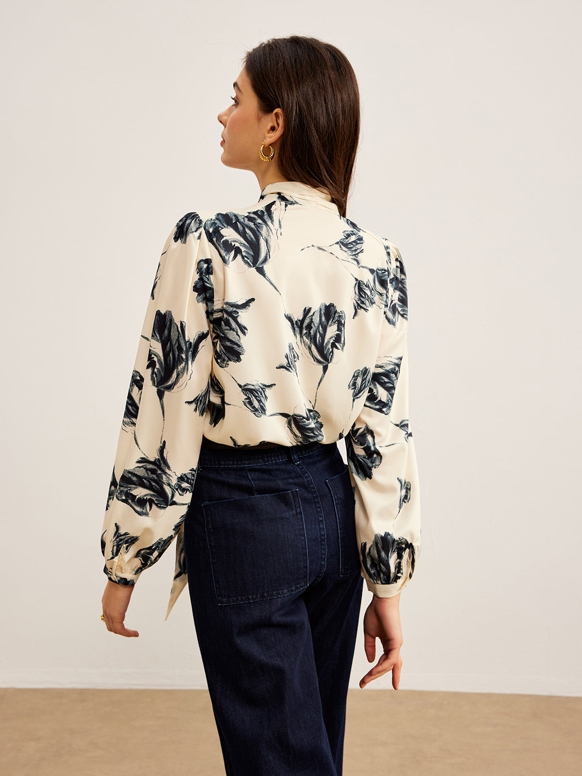 Boheme Printed Tie Neck Satin Bluz