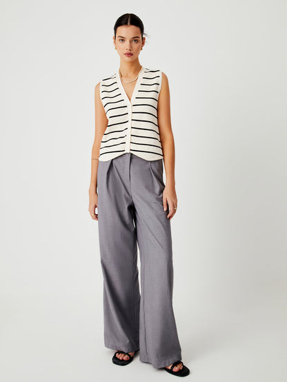 Effortless Stripe Yelek