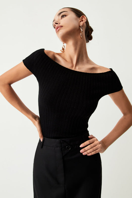 Off Shoulder Knit Üst