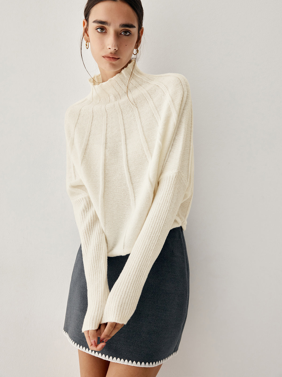 Piping Mock Neck Long Sleeve Knit Üst