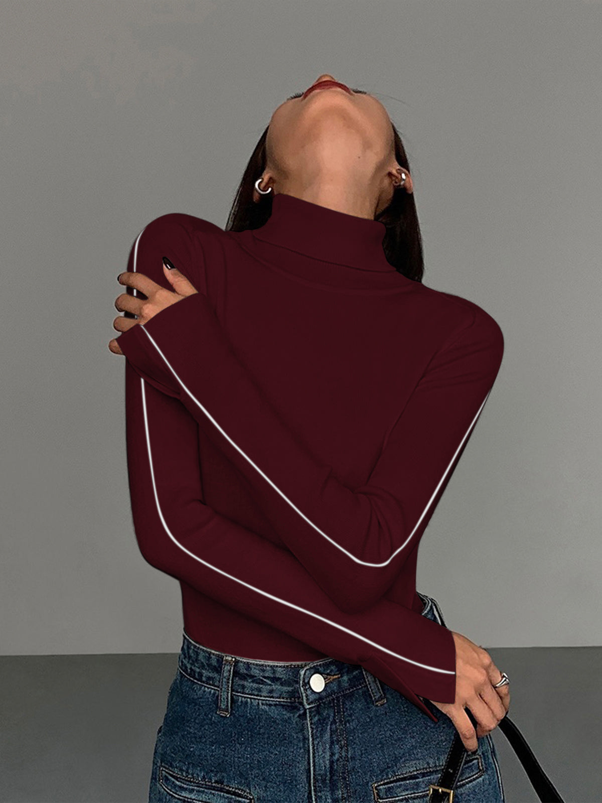 Contrast Piping Turtleneck Kazak