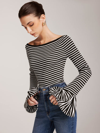 Striped Ruffle-Sleeve Knit Üst