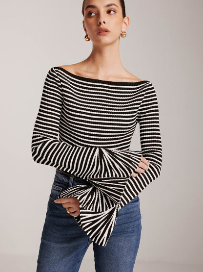 Striped Ruffle-Sleeve Knit Üst