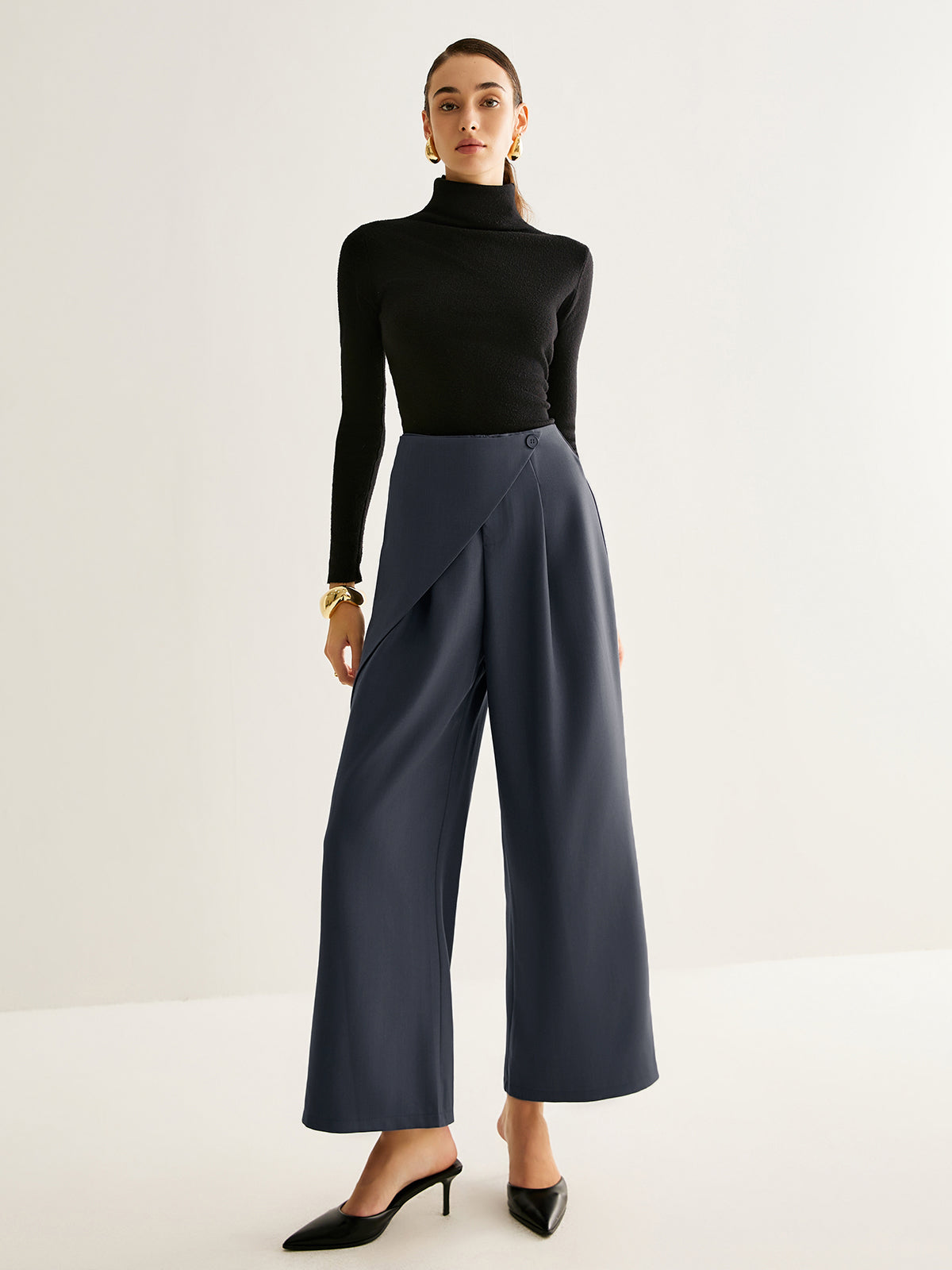 Asymmetrical Wide-Leg Pantolon