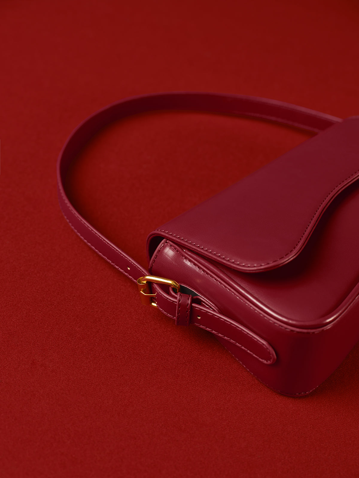 Adjustable Strap Flap Armpit Çanta