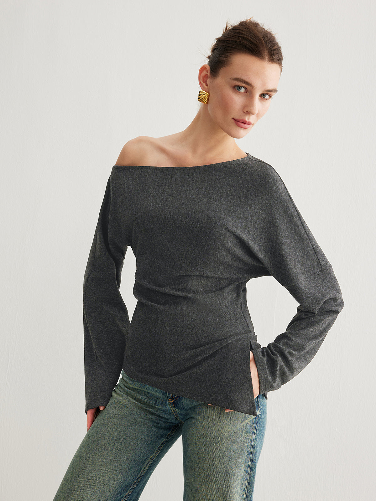 Asymmetrical Neck Slit Cinched Üst