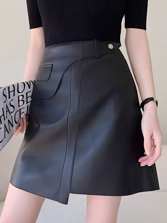 Mid-Waist Asymmetrical Faux Leather Mini Etek